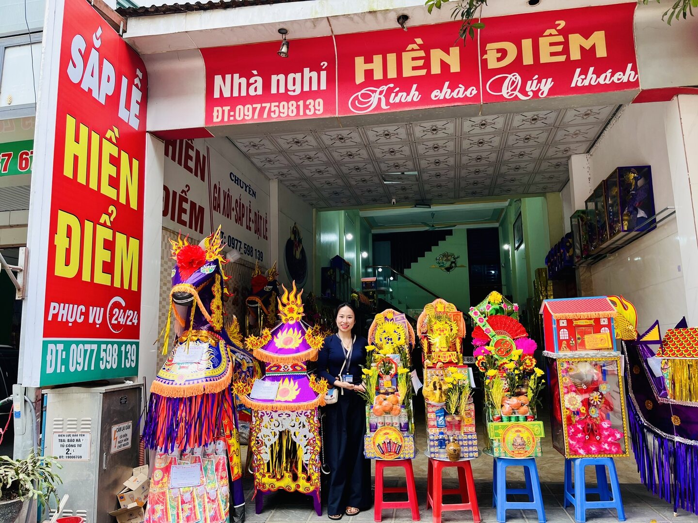 Sắp lễ Hiền Điểm